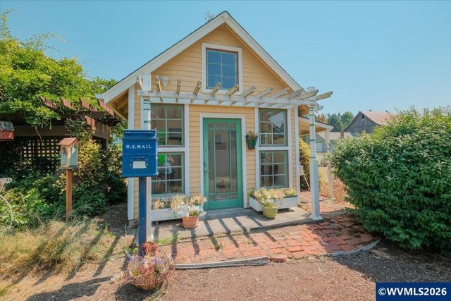 1704 62nd Av SE, Salem, OR 97317