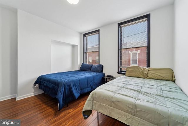 2328 S WARNOCK ST, Philadelphia, PA 19148