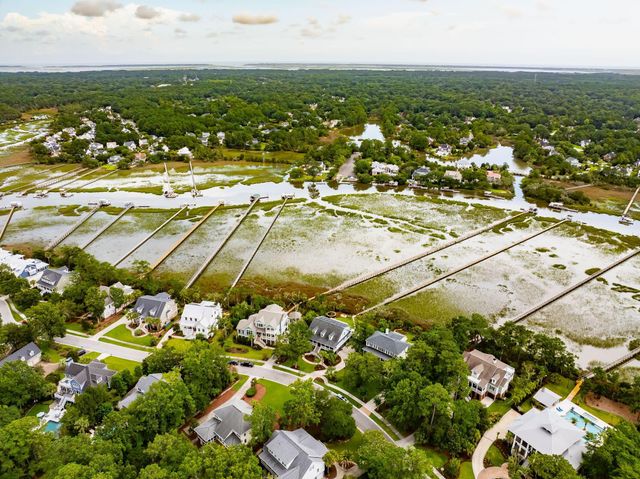 2809 Parkers Landing Road, Mount Pleasant, SC 29466