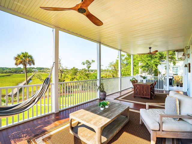 2809 Parkers Landing Road, Mount Pleasant, SC 29466