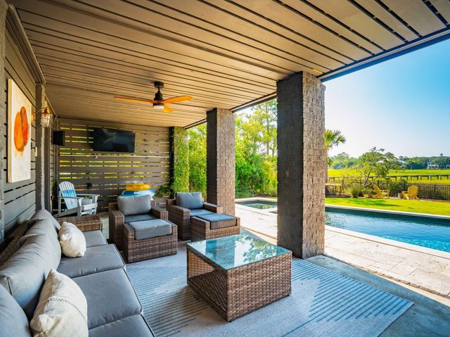 2809 Parkers Landing Road, Mount Pleasant, SC 29466