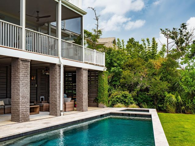 2809 Parkers Landing Road, Mount Pleasant, SC 29466