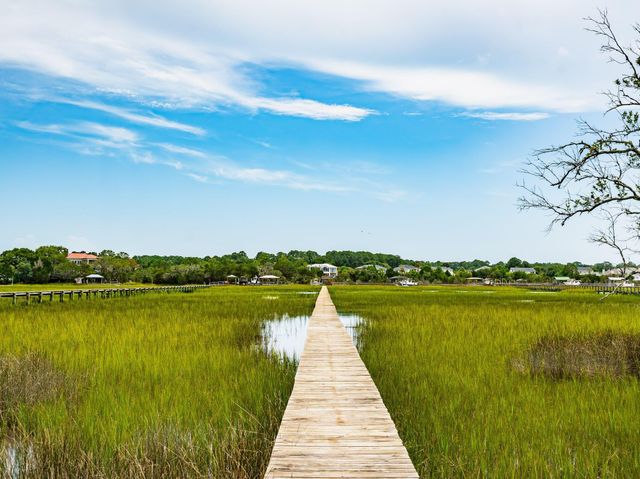 2809 Parkers Landing Road, Mount Pleasant, SC 29466