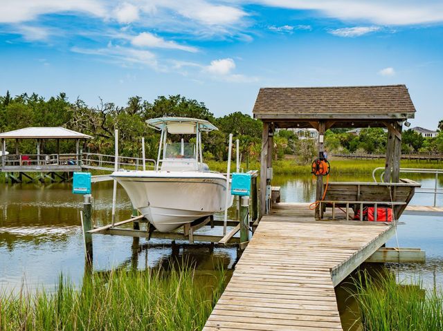 2809 Parkers Landing Road, Mount Pleasant, SC 29466