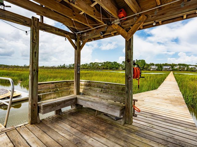 2809 Parkers Landing Road, Mount Pleasant, SC 29466