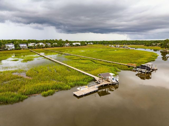 2809 Parkers Landing Road, Mount Pleasant, SC 29466