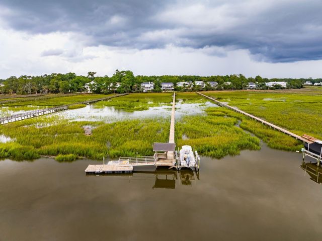 2809 Parkers Landing Road, Mount Pleasant, SC 29466