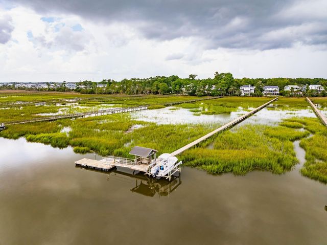 2809 Parkers Landing Road, Mount Pleasant, SC 29466