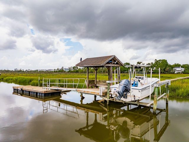 2809 Parkers Landing Road, Mount Pleasant, SC 29466
