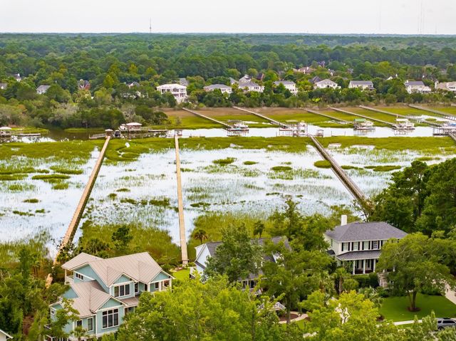 2809 Parkers Landing Road, Mount Pleasant, SC 29466