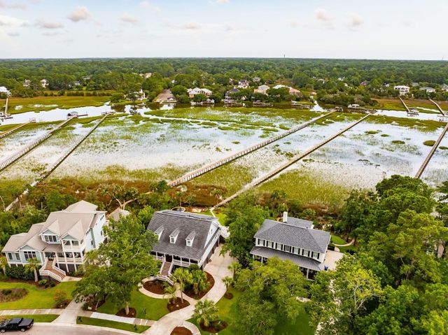2809 Parkers Landing Road, Mount Pleasant, SC 29466