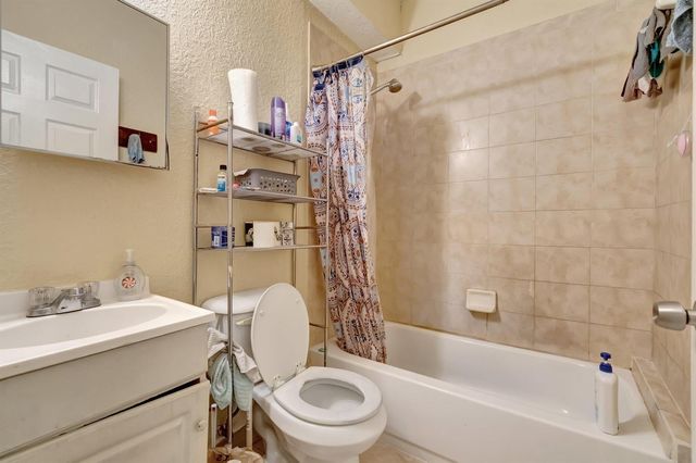 805 20th Street A,b,c, West Palm Beach, FL 33407
