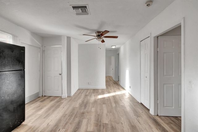 805 20th Street A,b,c, West Palm Beach, FL 33407