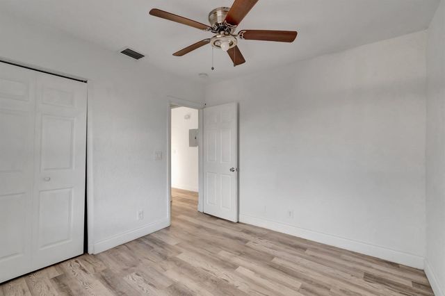 805 20th Street A,b,c, West Palm Beach, FL 33407