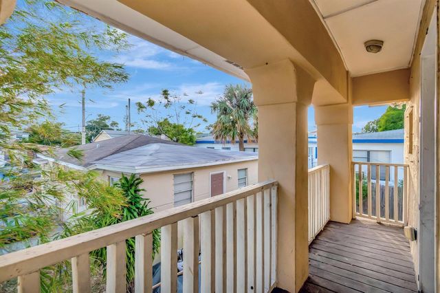 805 20th Street A,b,c, West Palm Beach, FL 33407