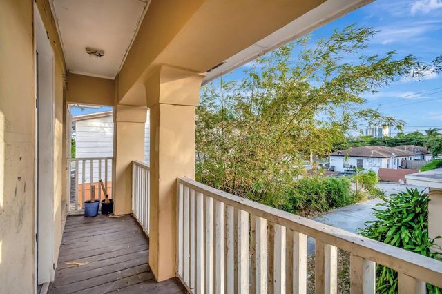 805 20th Street A,b,c, West Palm Beach, FL 33407