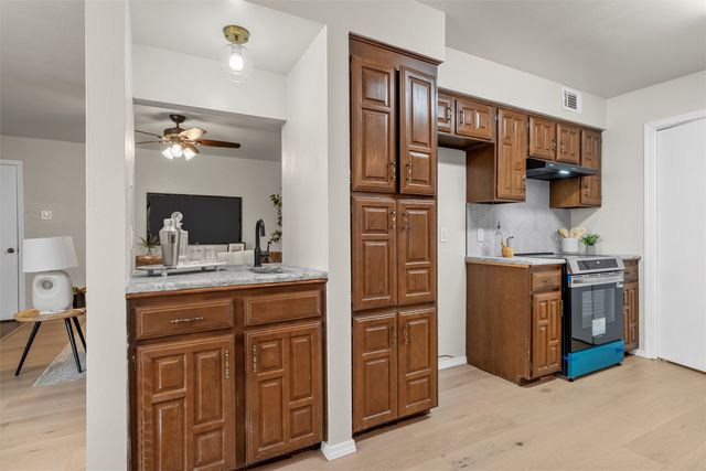 2314 Melissa Drive, Waco, TX 76708