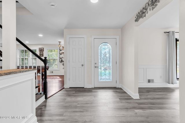 46 Shephard Drive, Middletown, NJ 07748