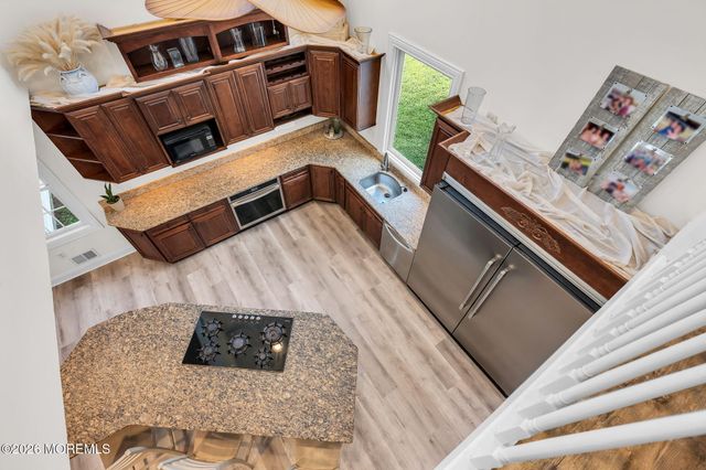 46 Shephard Drive, Middletown, NJ 07748