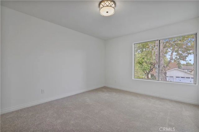 23515 Lyons 281, Valencia, CA 91355