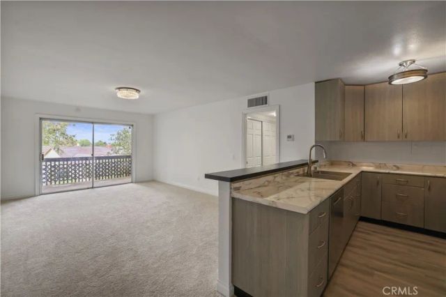 23515 Lyons 281, Valencia, CA 91355