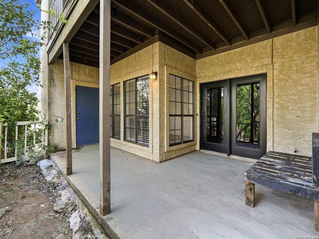 6100 Woodlake Pkwy Apt 311, San Antonio, TX 78244
