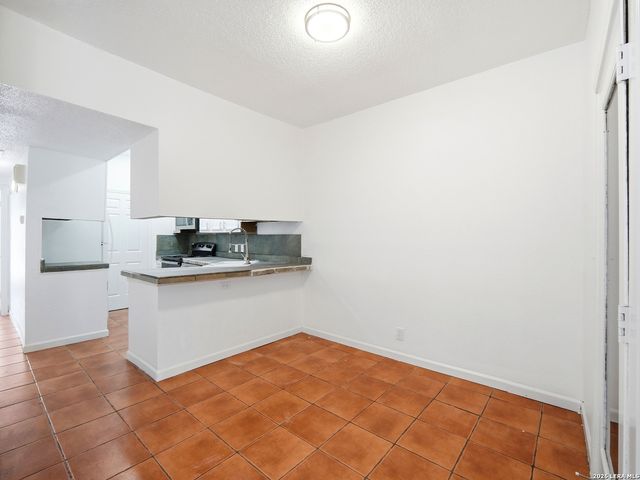 6100 Woodlake Pkwy Apt 311, San Antonio, TX 78244