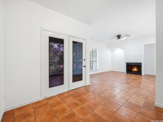 6100 Woodlake Pkwy Apt 311, San Antonio, TX 78244