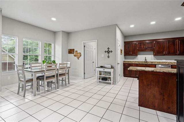 8037 St Jude Circle S, Mobile, AL 36695