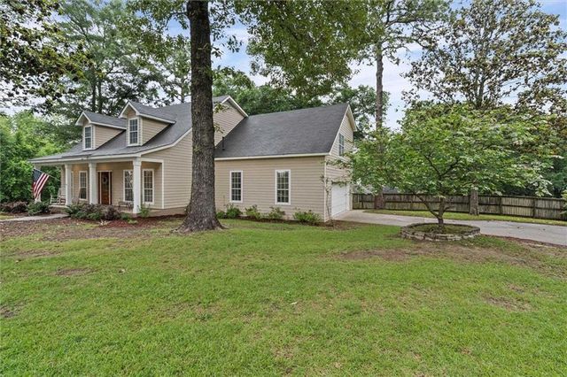 8037 St Jude Circle S, Mobile, AL 36695