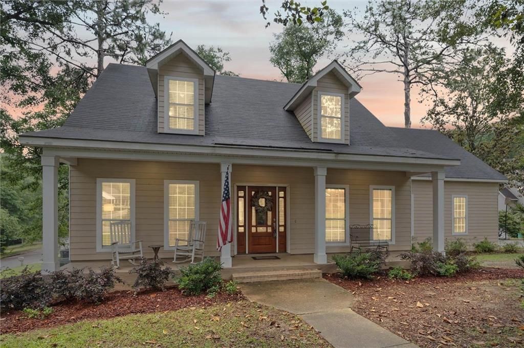 8037 St Jude Circle S, Mobile, AL 36695