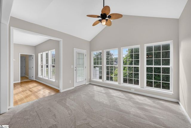 215 Brenleigh Court, Simpsonville, SC 29680