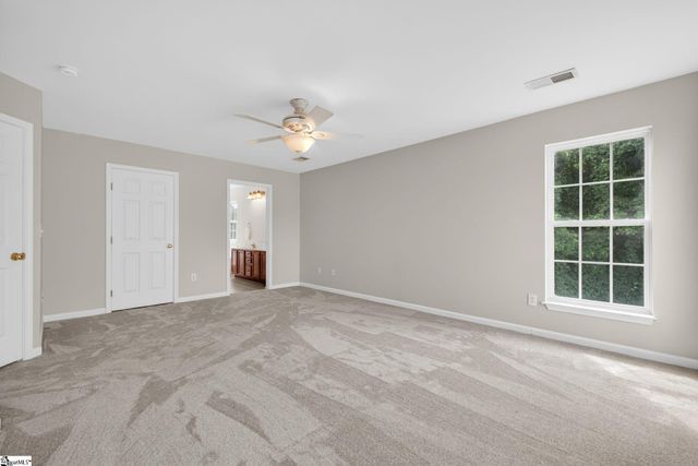 215 Brenleigh Court, Simpsonville, SC 29680