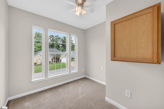 215 Brenleigh Court, Simpsonville, SC 29680
