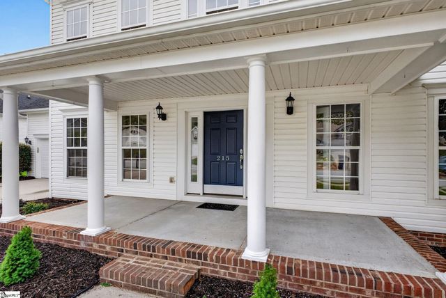215 Brenleigh Court, Simpsonville, SC 29680
