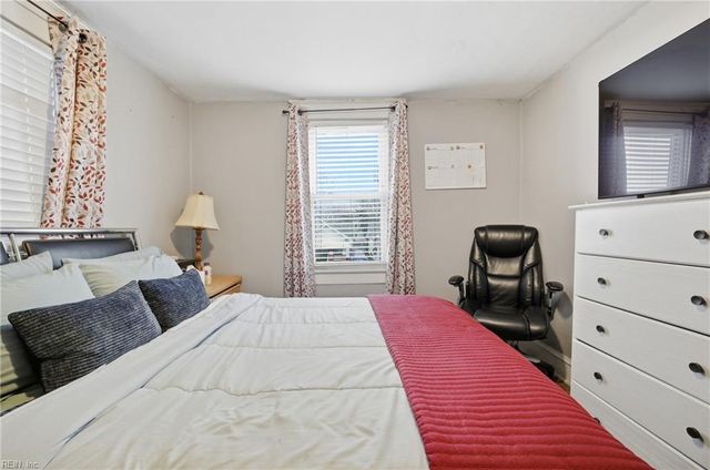 1725 Canton AVE, Norfolk, VA 23523