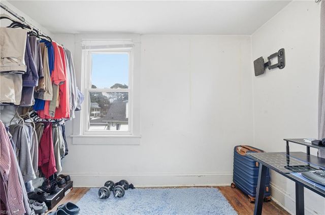 1725 Canton AVE, Norfolk, VA 23523