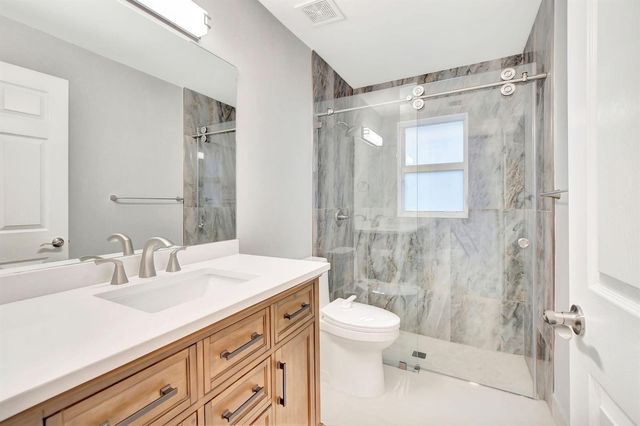 22687 Royal Crown Terrace E, Boca Raton, FL 33433