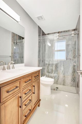 22687 Royal Crown Terrace E, Boca Raton, FL 33433