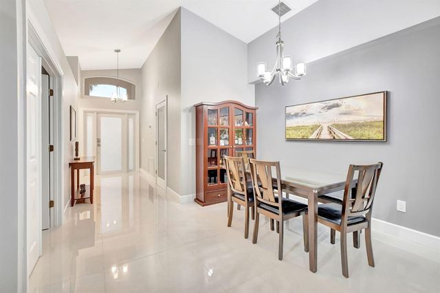 22687 Royal Crown Terrace E, Boca Raton, FL 33433