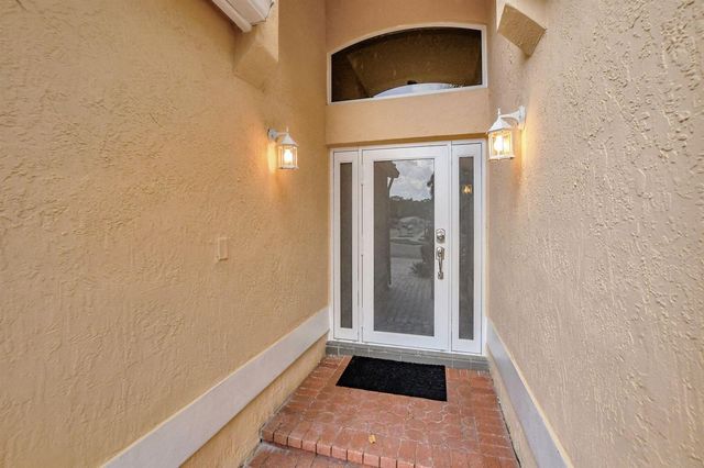 22687 Royal Crown Terrace E, Boca Raton, FL 33433