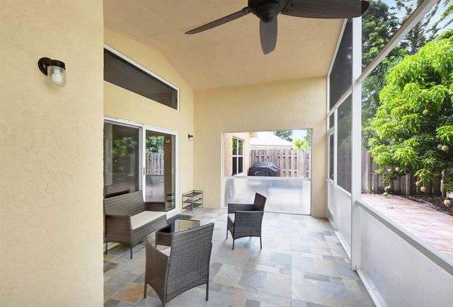 22687 Royal Crown Terrace E, Boca Raton, FL 33433
