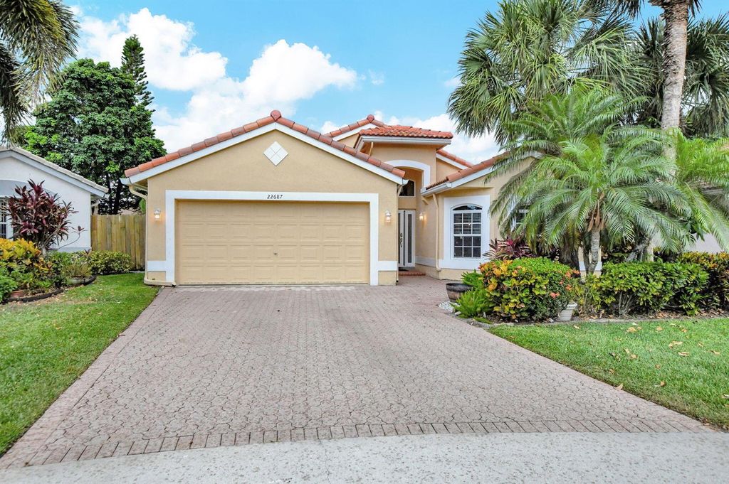 22687 Royal Crown Terrace E, Boca Raton, FL 33433