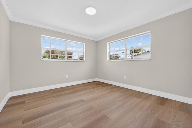 933 SE 2nd Street, Belle Glade, FL 33430