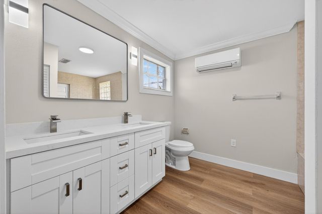 933 SE 2nd Street, Belle Glade, FL 33430