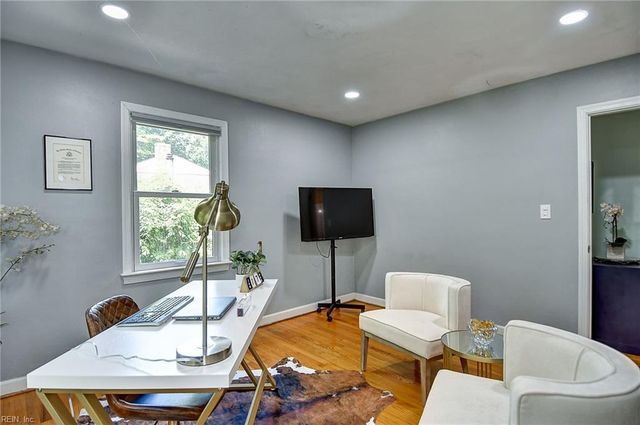 2564 Entrada DR, Virginia Beach, VA 23456