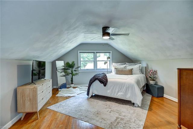 2564 Entrada DR, Virginia Beach, VA 23456
