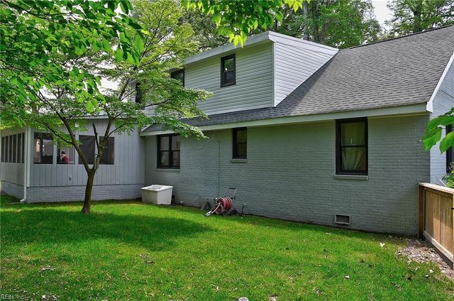 2564 Entrada DR, Virginia Beach, VA 23456