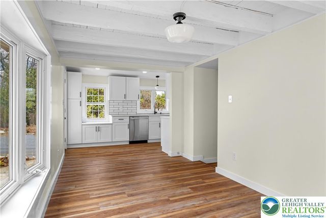 95 Gaffney Hill Road, Easton, PA 18042
