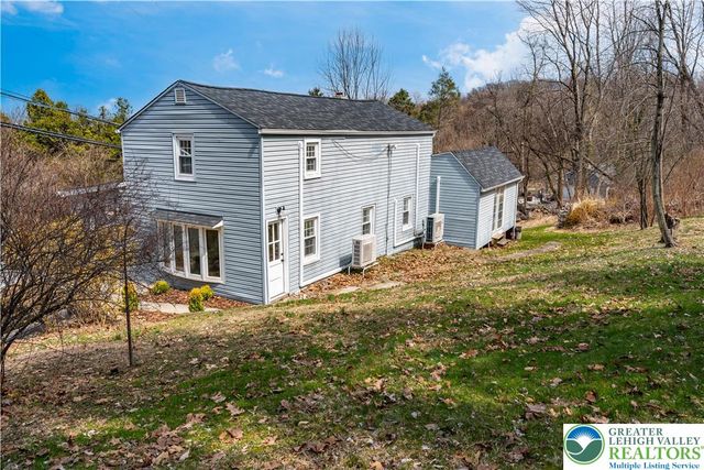 95 Gaffney Hill Road, Easton, PA 18042